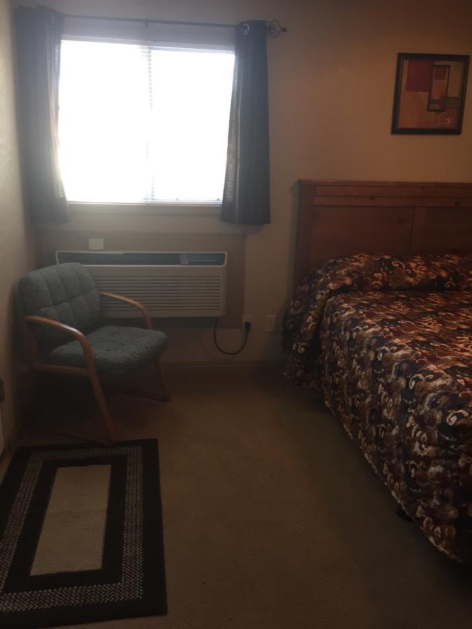 Harrison Inn Duchesne 外观 照片